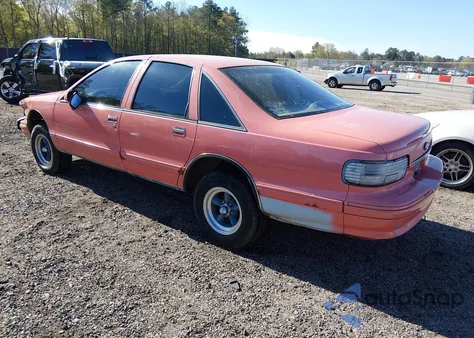 1993 Chevrolet Caprice Classic z USA, uszkodzony, nr VIN 1G1BL53E9PR131396